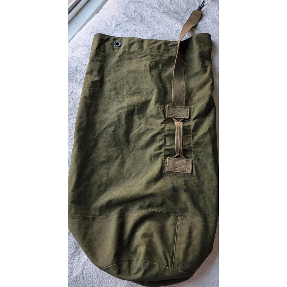 Vintage US Army Military Barrack Duffel Bag in Olive Drab Green Canvas